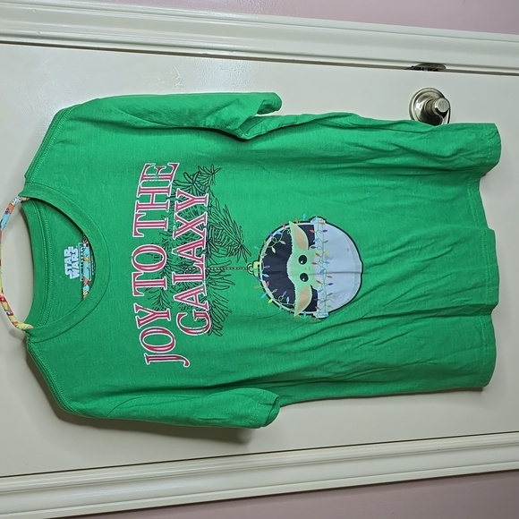 Star Wars Other - Star Wars Baby Yoda "Joy to the Galaxy" Tshirt Size L